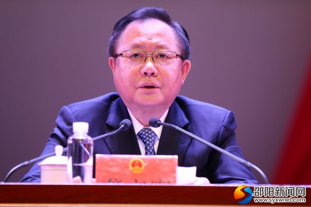 有:刘事青,曹普华,鞠晓阳,蔡典维,李万千,周迎春,侯文,朱彤,周爱国,曾