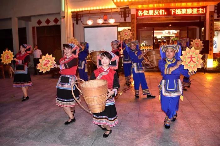 推动民宿发展、助力旅游扶贫，邵阳市旅游协会召开民宿分会交流会(图2)