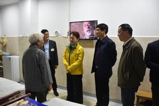 省民政厅唐白玉厅长到邵阳调研工作(图4)