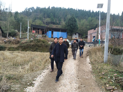 邵阳市科技局脱贫攻坚再出发(图1)
