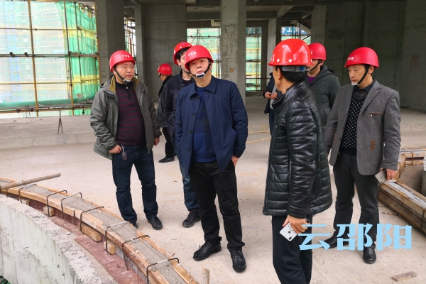 邵阳市住建（人防）系统严把节后复工“安全关”(图2)