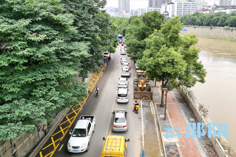 灾后重建家园 邵阳再现美丽画卷(图3)