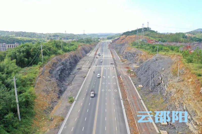 学院路二期28日正式通车 市区到邵阳县仅需40分钟车程(图1)
