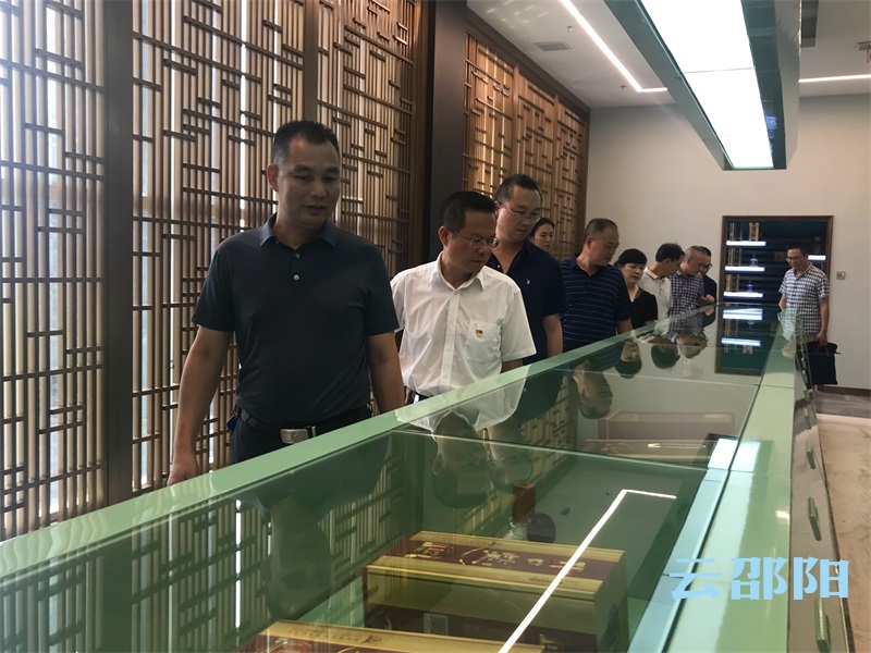 邵阳市“质量开放日”活动走进湘窖酒业(图3)