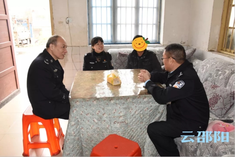 邵阳公安密切联系群众出新招，启动“登家门，迎老乡”活动(图2)
