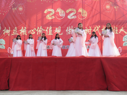 邵阳县岩口铺镇中学举行迎2020年元旦文艺汇演（张勇跃）(图4)