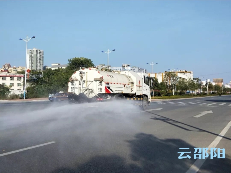 邵阳市城管系统开启“两节两会”护航模式(图3)