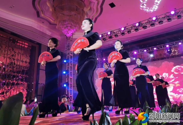邵阳市女企业家们“凤舞资江”助力邵阳经济新发展(图3)