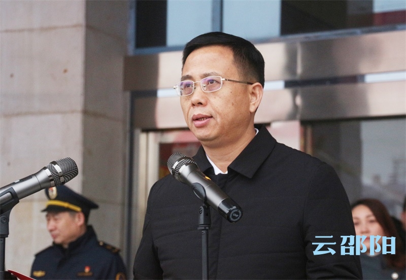 邵阳火车站站前春运誓师大会：以全新面貌擦亮城市形象第一窗口(图2)