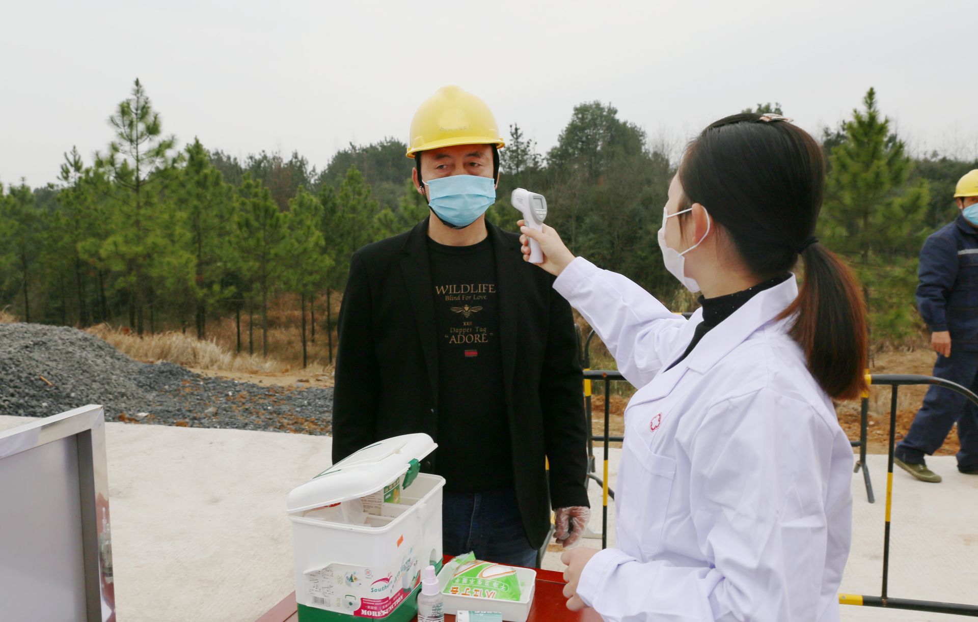 邵阳电网主网建设项目全面启动复工(图1)
