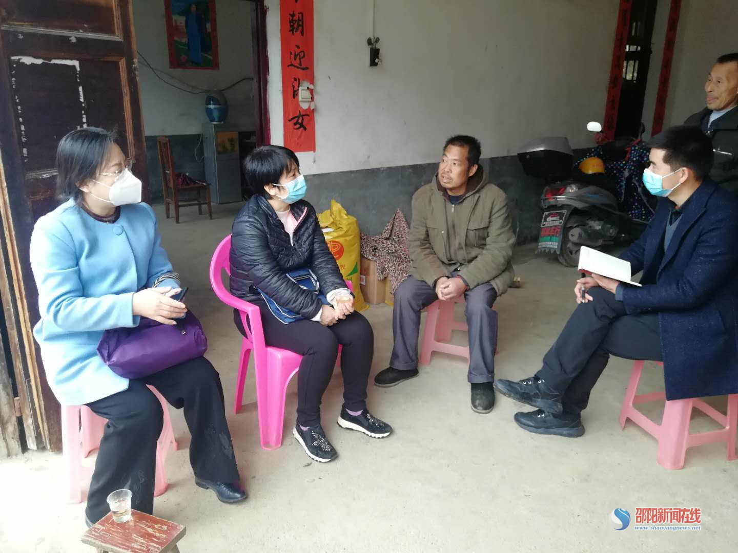 邵阳市扶贫办到潭府乡督导扶贫工作(图1)