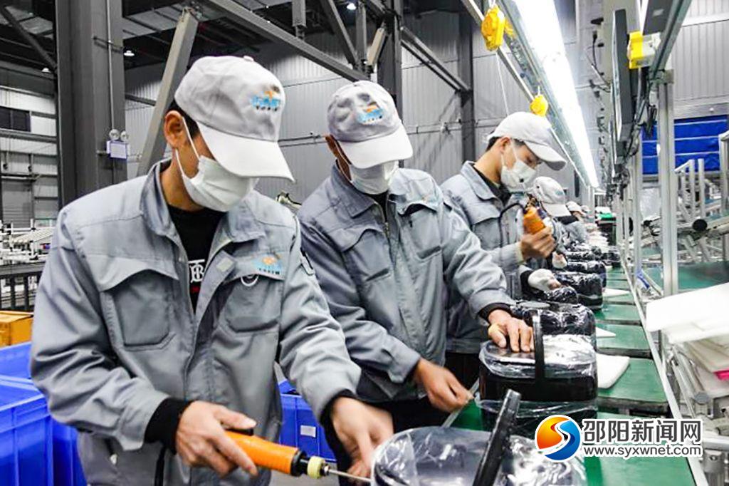 邵阳外贸前两月增长近五成增幅全省第2(图1)