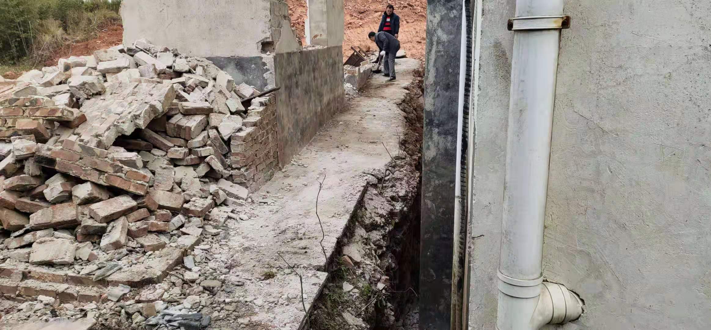 建筑垃圾清理后（1）.jpg