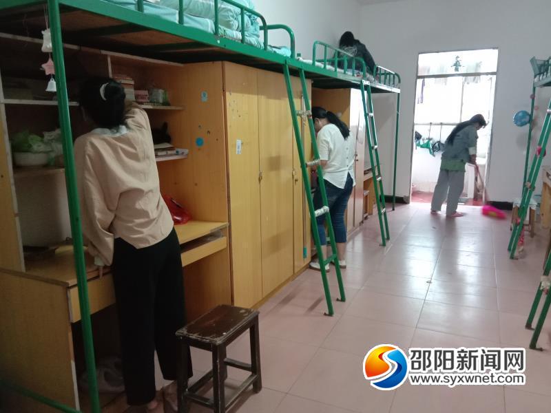 扎实做好疫情防控工作 邵阳市3所高校相继开学(图6)
