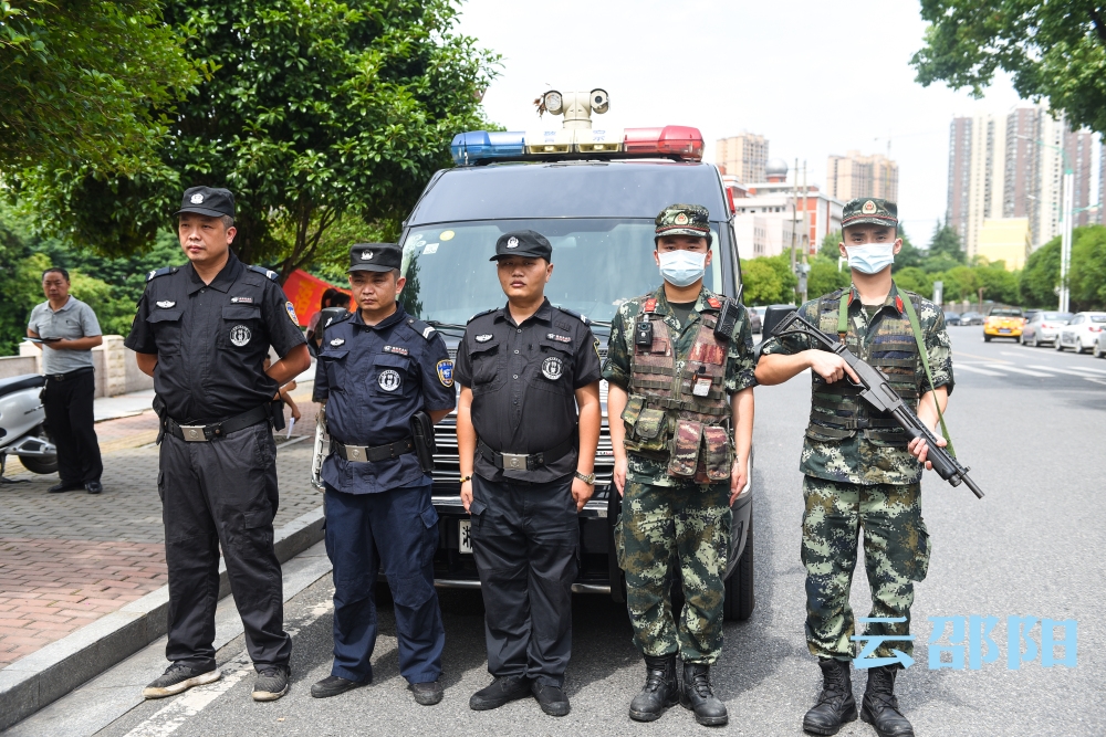 邵阳市多​部门联动 全力护航高考(图2)