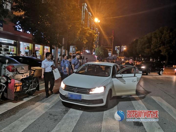邵阳市交通执法支队持续推进顽瘴痼疾集中整治行动(图1)