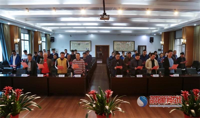 市公路建设养护中心：乘全国文明单位公示东风 掀起全民阅读新高潮(图2)