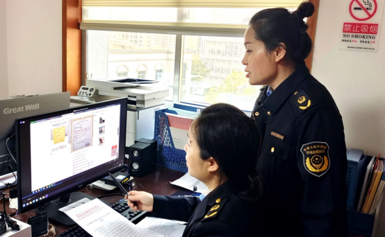 邵阳市市场监管局持续“净网清源” 整治网络经营化妆品市场(图1)