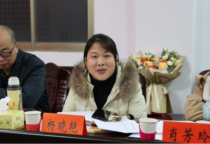 邵阳市民宗局召开“扬抗疫逆行之勇、展民宗干部新风”专题座谈会(图3)