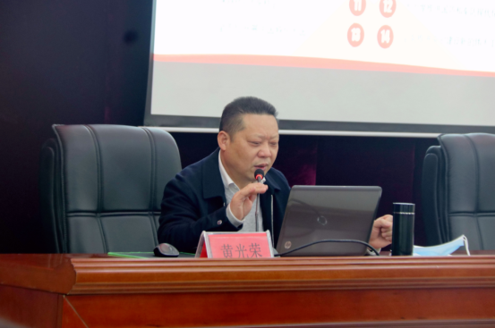 邵阳市市场监督管理局召开学习贯彻党的二十大精神宣讲会(图2)