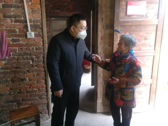 市财政局开展春节前走访慰问送温暖活动(图3)