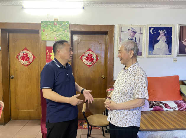 凝聚军休情，关爱沁人心——邵阳市退役军人事务局“八一”前夕走访慰问军休干部活动(图1)