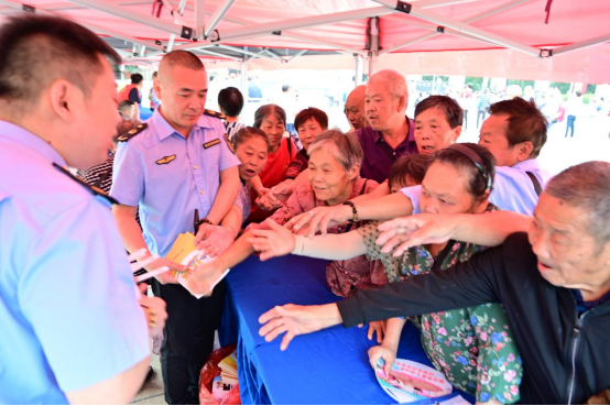 邵阳市启动2025年食品安全宣传周活动(图9)