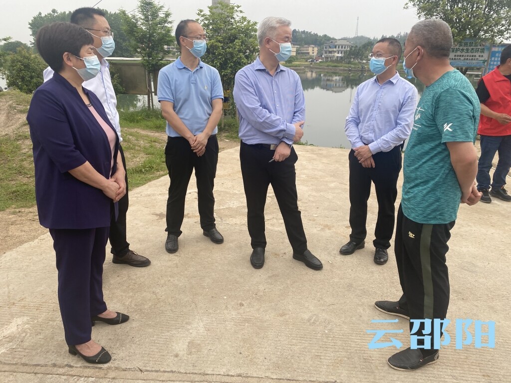 蒋伟到双清区爱莲街道督导创文工作_邵阳头条网
