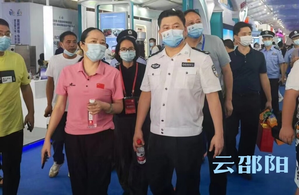 市领导到第五届东盟·湖南（邵阳）名优产品交易会巡馆_邵阳头条网