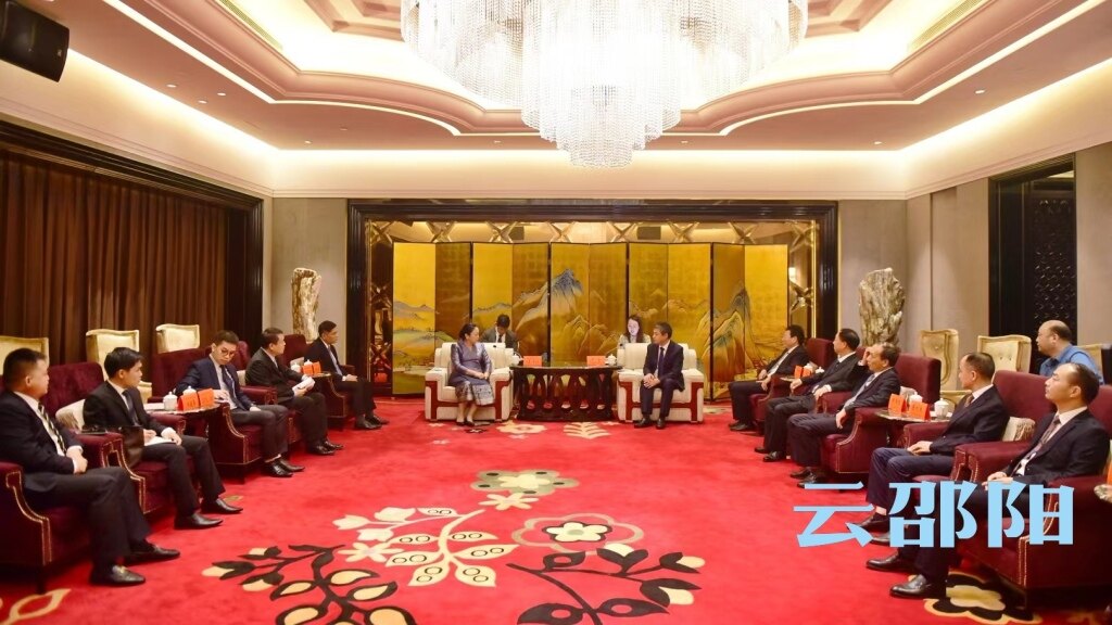 ​严华华学健会见老挝驻华大使坎葆·恩塔万_邵阳头条网