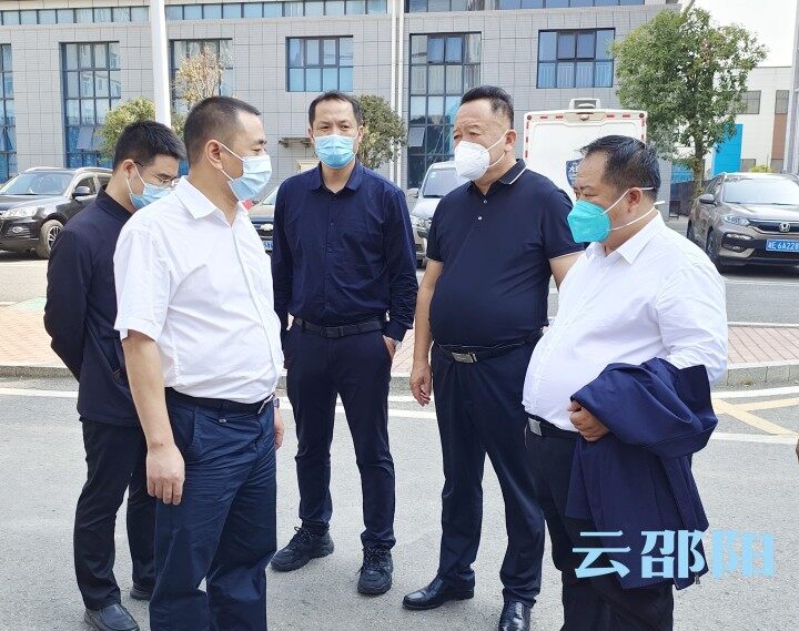 汤立斌到邵阳市区大中专院校及部分职校中学督导疫情防控工作_邵阳头条网