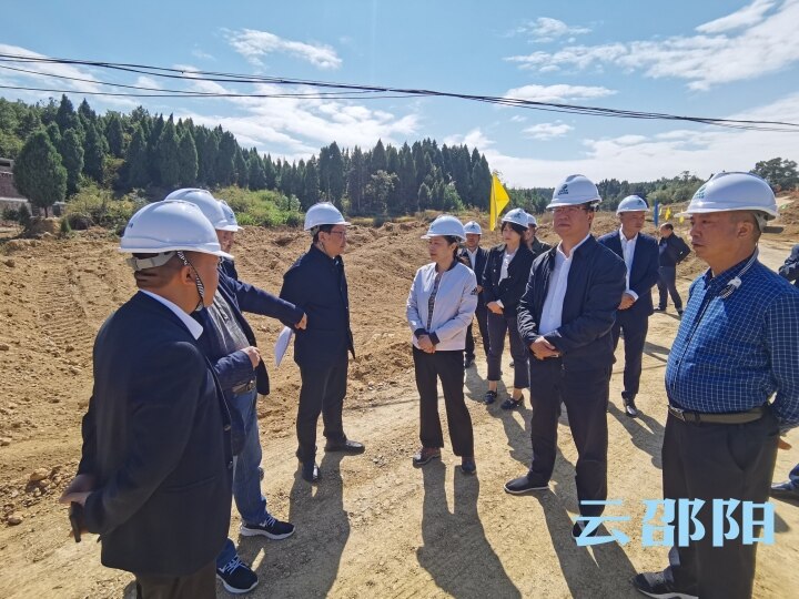 仇珂静督导高速公路项目建设工作_邵阳头条网