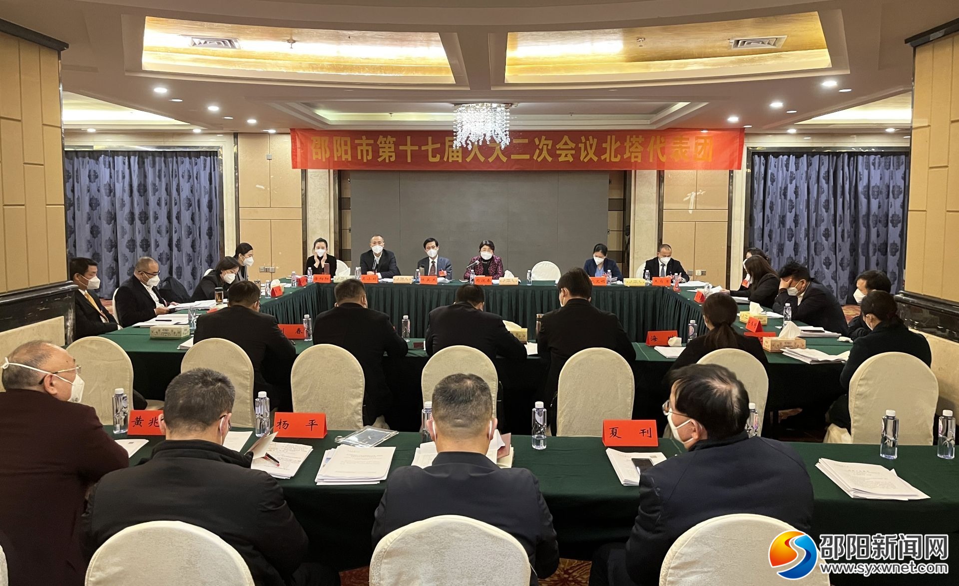 周迎春参加北塔区代表团审议_邵阳头条网