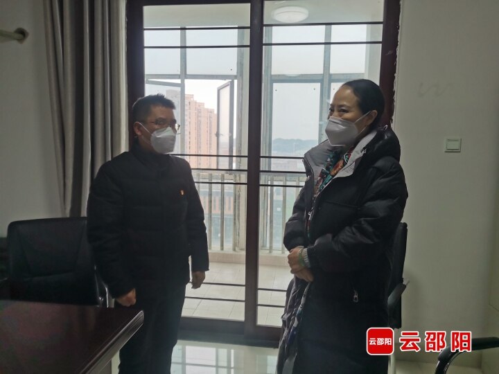 仇珂静在邵阳市区开展走访慰问活动_邵阳头条网