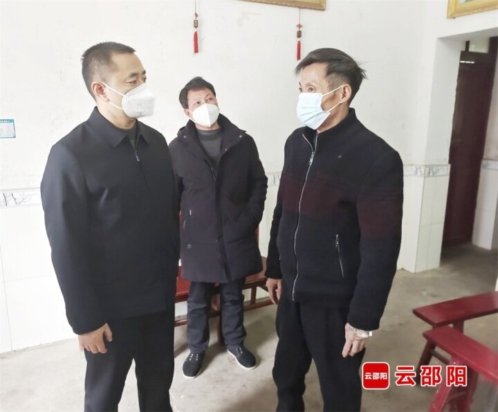 汤立斌到隆回县督导疫情防控，走访慰问烈士遗属、道德模范、困难群众等_邵阳头条网