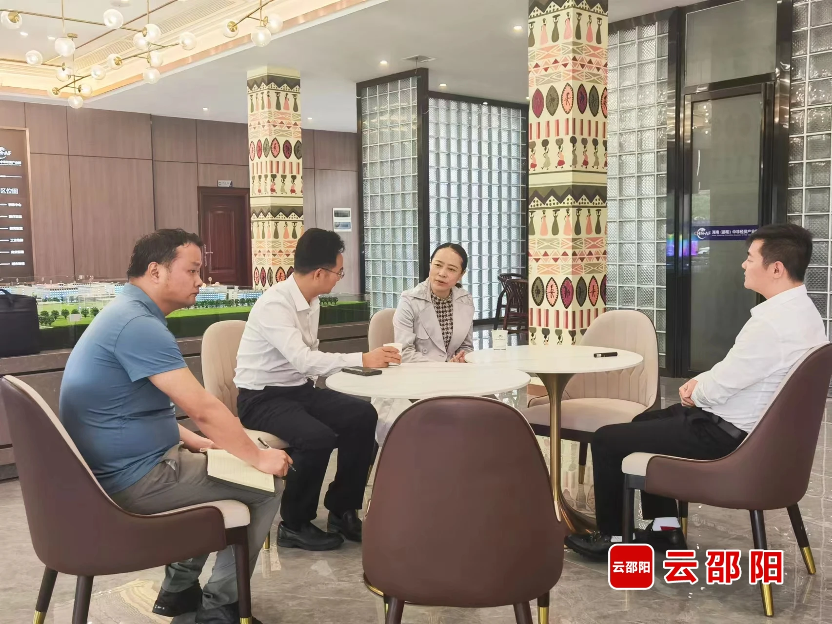 仇珂静到邵阳经开区调研园区项目建设工作_邵阳头条网