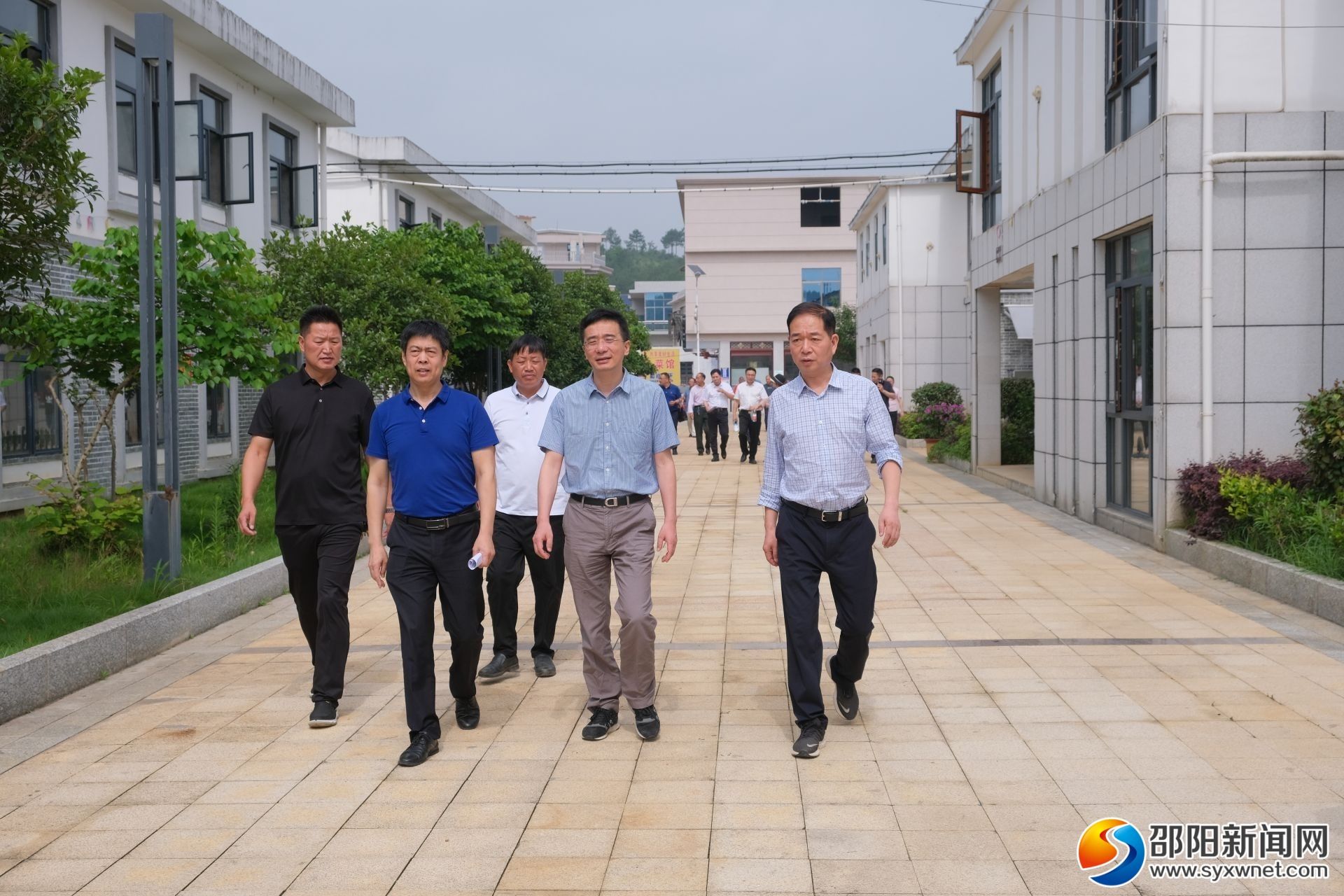 以“全省最美、全国示范”的目标建设美丽乡村——​周文到邵阳县调研乡村振兴工作_邵阳头条网