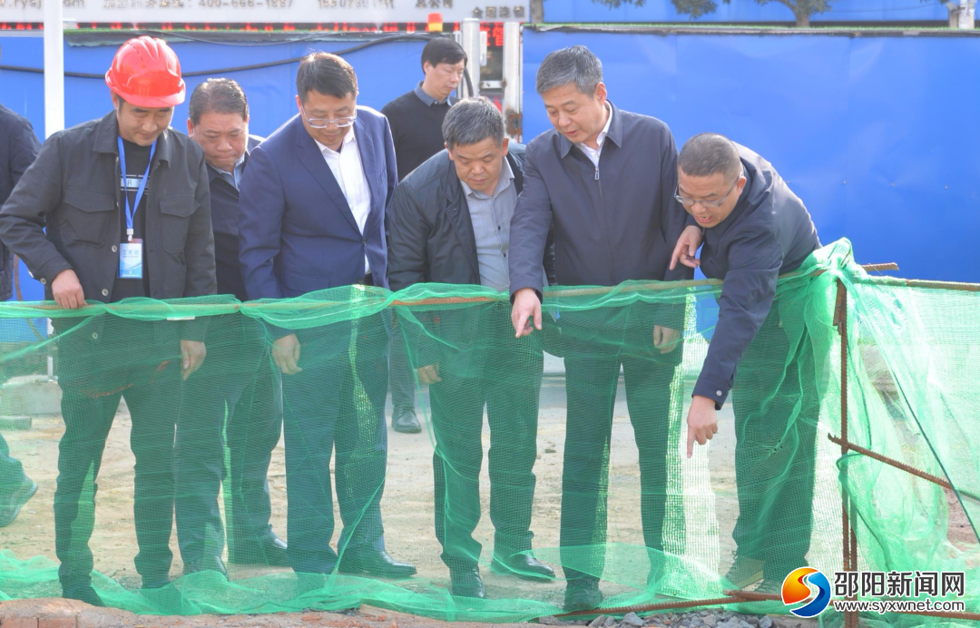 严华在邵阳市区和邵阳县暗访督导污染防治工作_邵阳头条网
