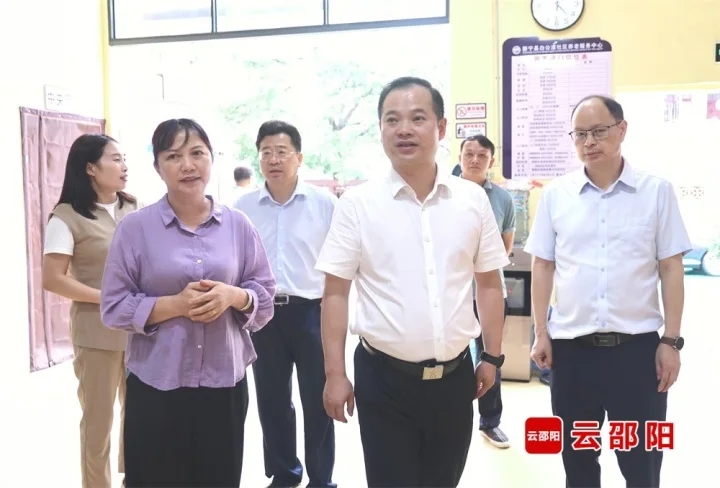 贺源带队到新宁县督导民政领域民生可感行动实施情况(图2)