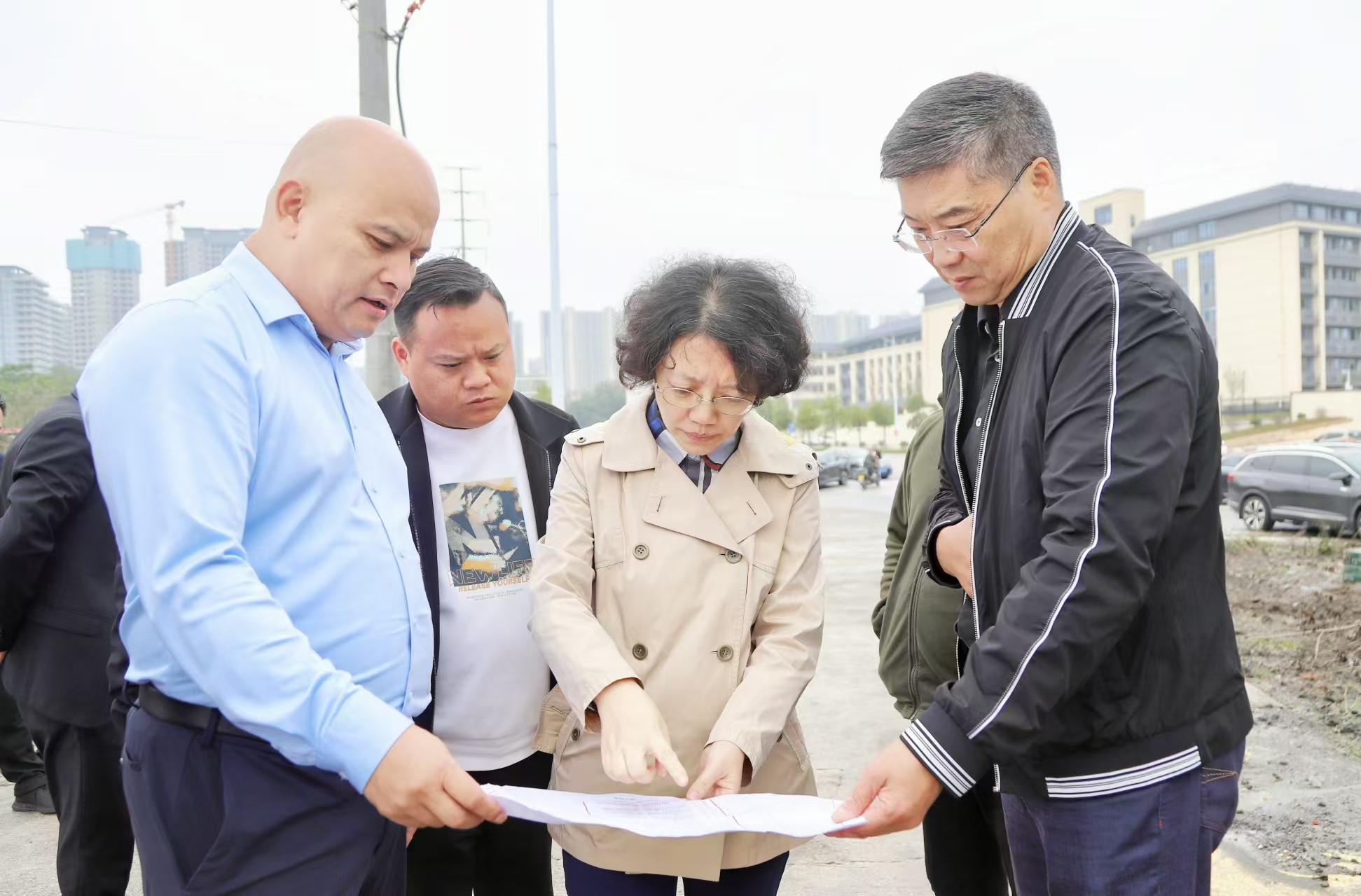 程蓓专题督导市城区棚户区改造和安置工作(图1)