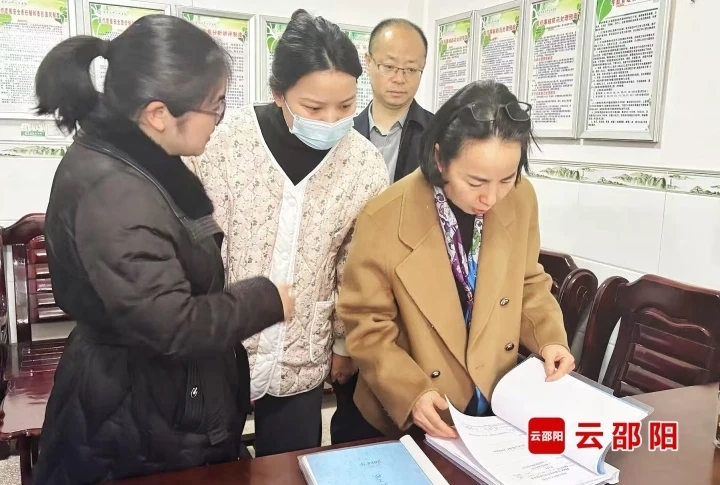 晏丽君督导邵阳市教育、卫健系统安全生产工作(图2)