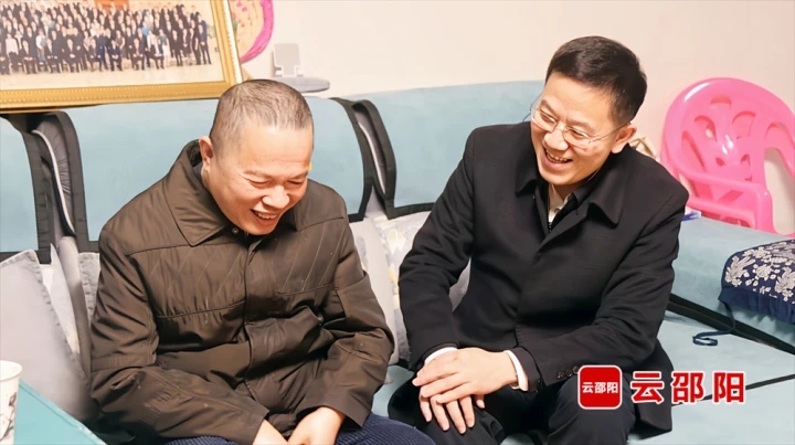 龚红果到邵东开展走访慰问活动并暗访安全生产工作(图1)