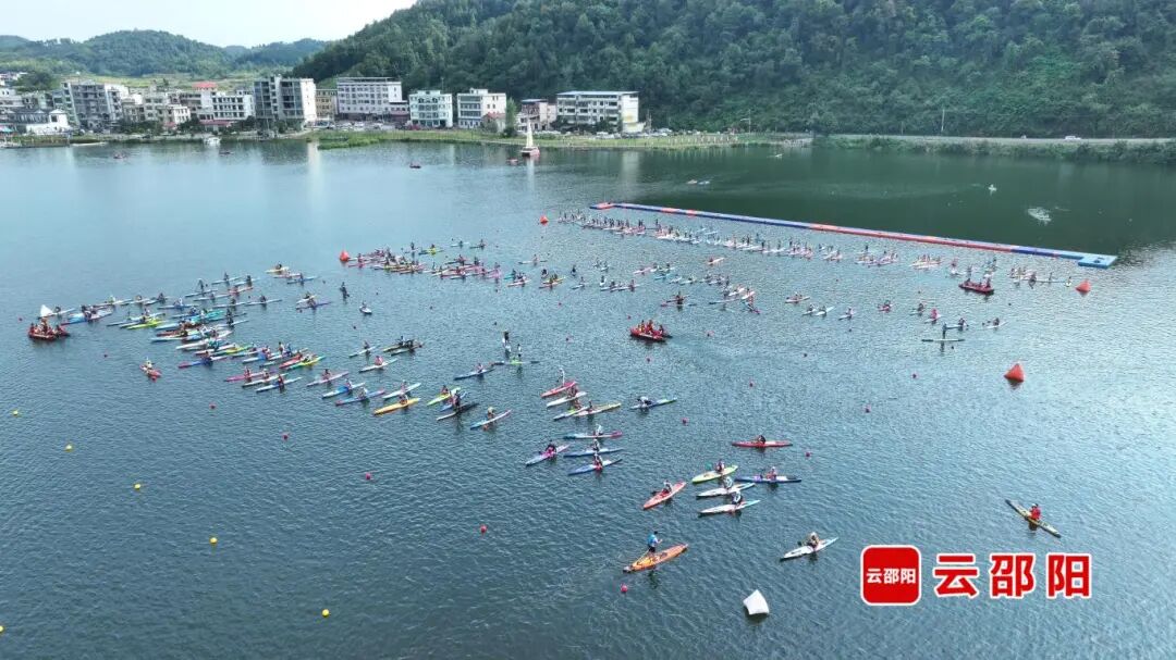 天子湖.jpg